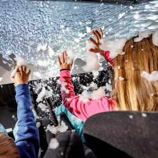 Flying Theater - Voletarium mit Schnee-Effekten