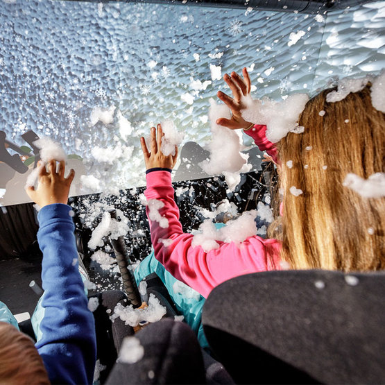 Flying Theater - Voletarium mit Schnee-Effekten